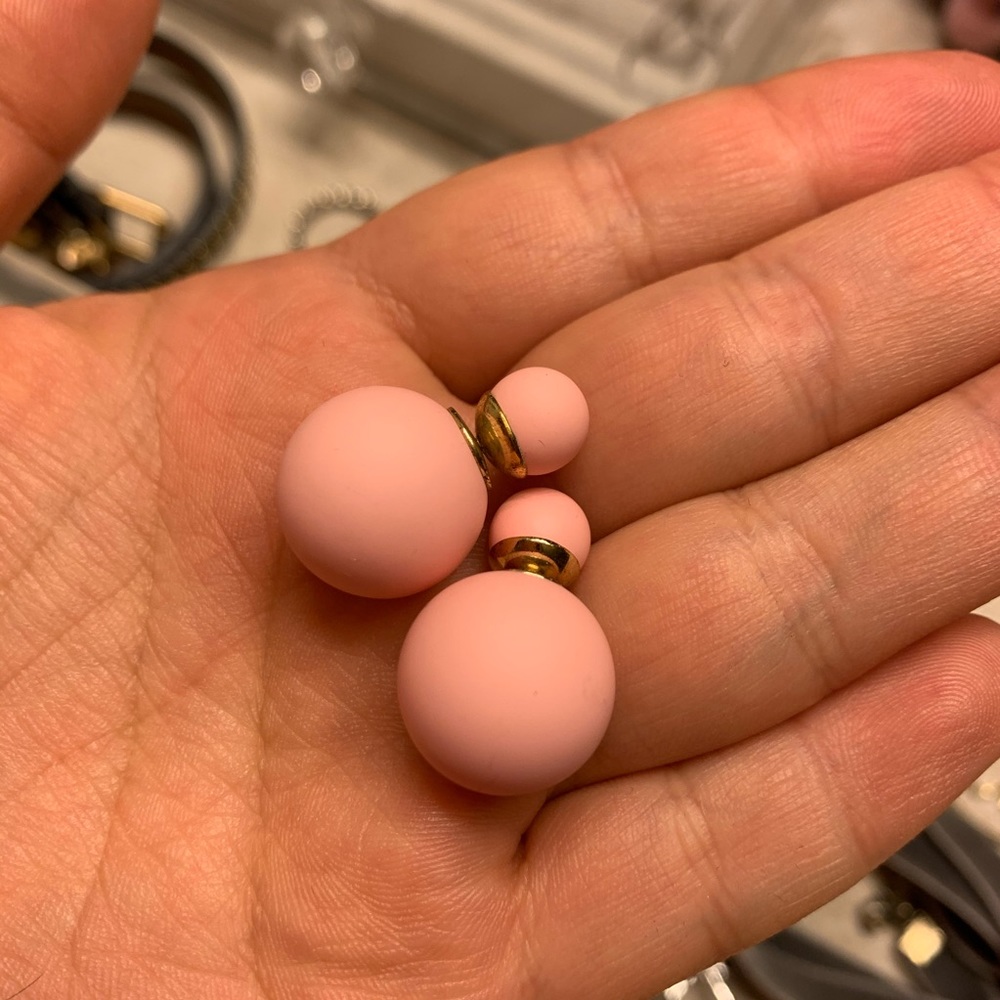 Pink balls earring